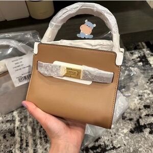 Tory Burch Mini Double Lee Tiramisu